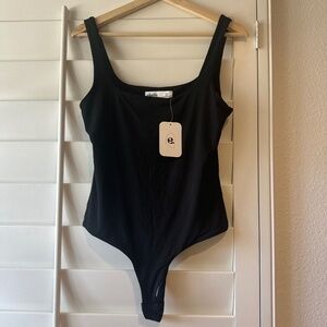 ELODIE NWT Basic Black Seamless Tank Top Bodysuit One Piece M